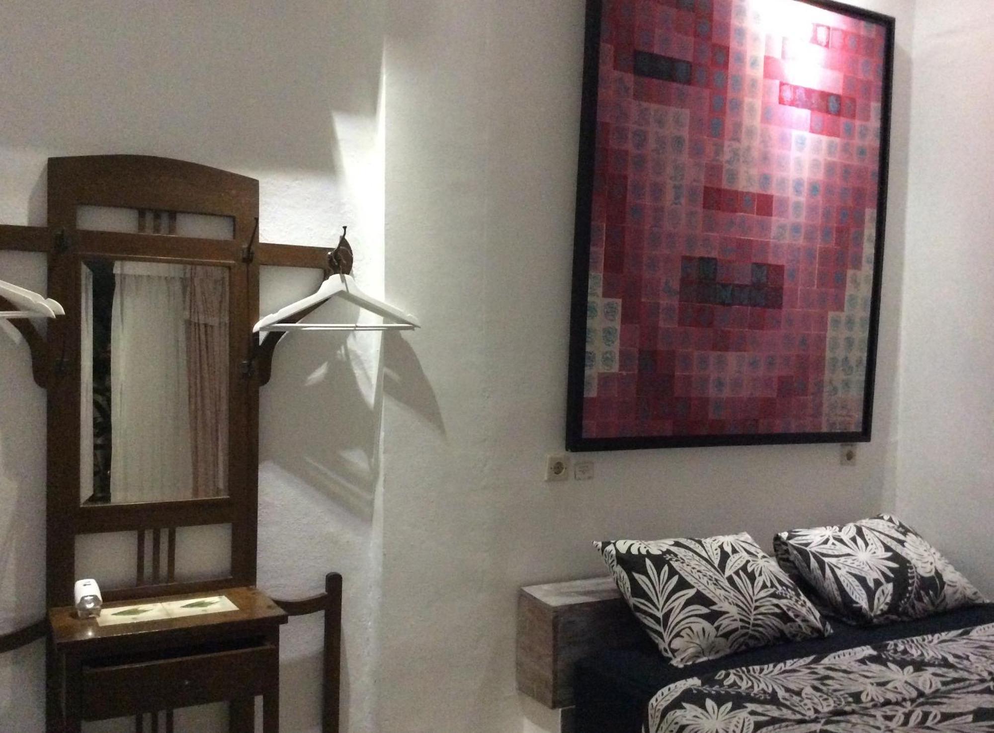 The Patio Yogya Διαμέρισμα Γιογκιακάρτα Εξωτερικό φωτογραφία