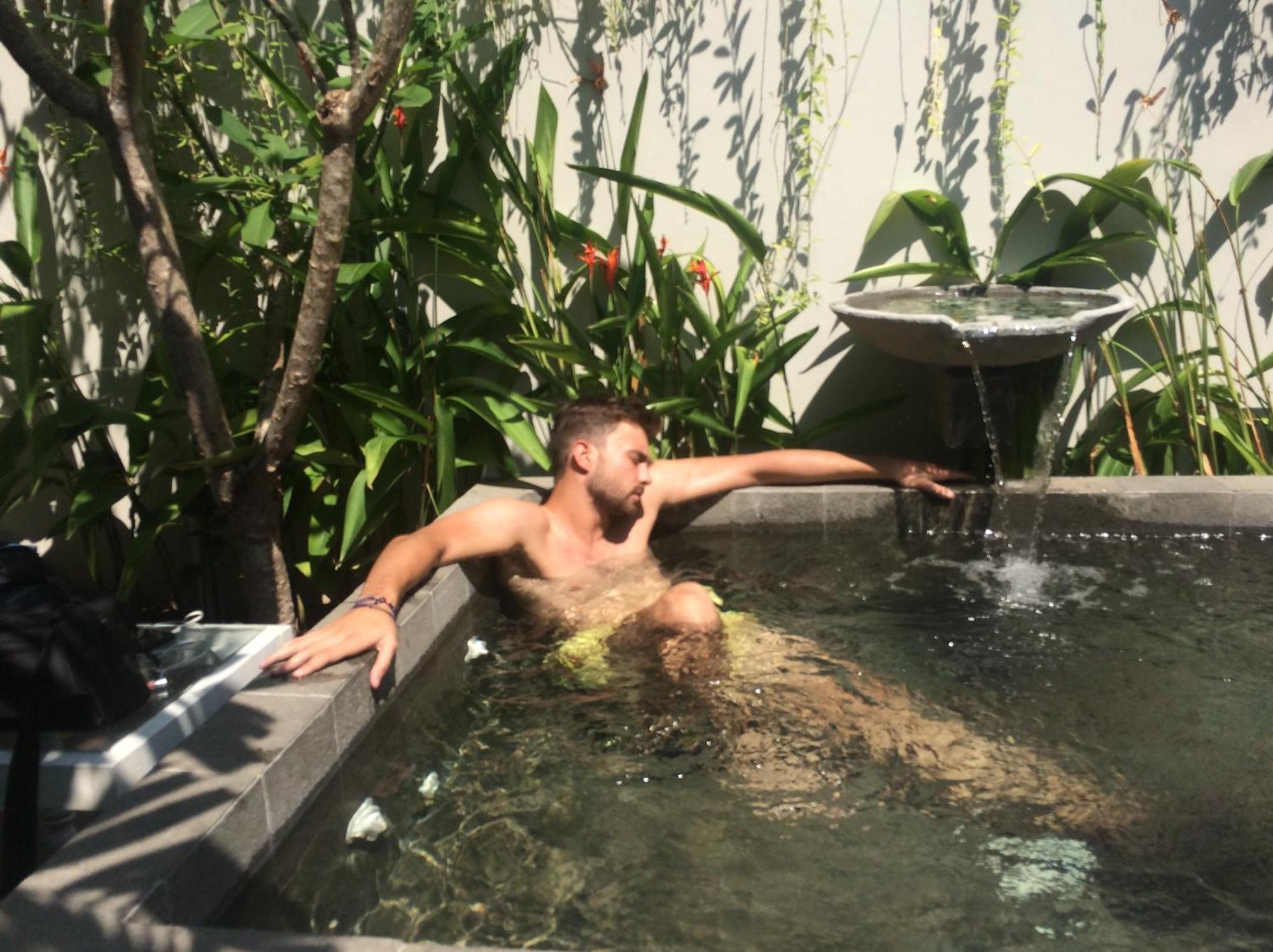 The Patio Yogya Διαμέρισμα Γιογκιακάρτα Εξωτερικό φωτογραφία