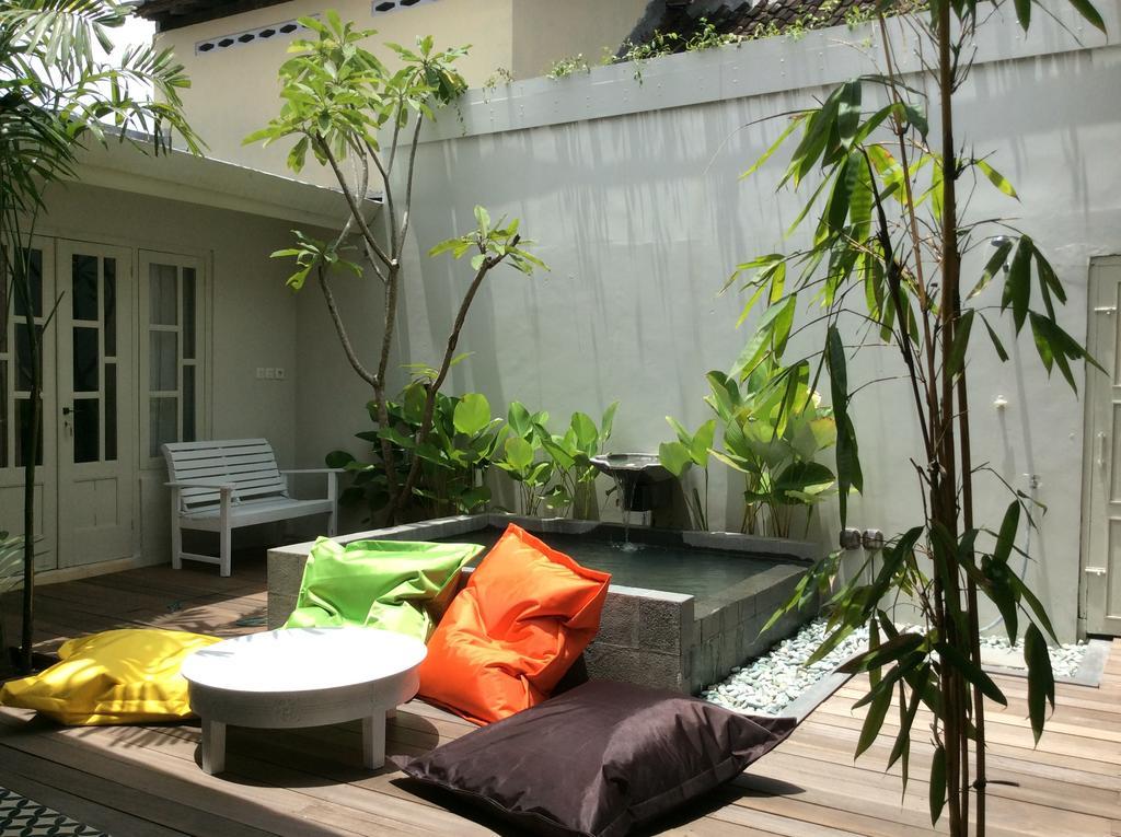 The Patio Yogya Διαμέρισμα Γιογκιακάρτα Εξωτερικό φωτογραφία